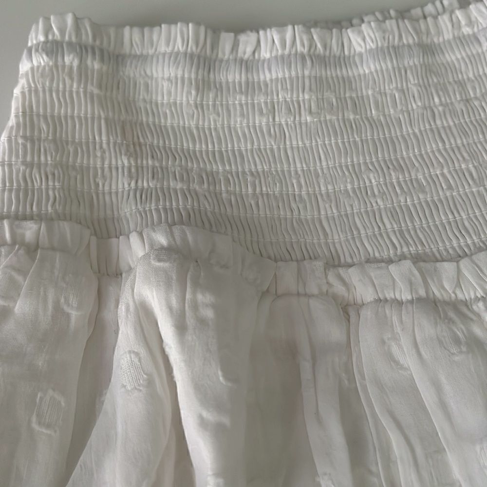 Minkpink Revolve Whitewash Crop Top & Mini Skirt Size Large NWT - Picture 10 of 16